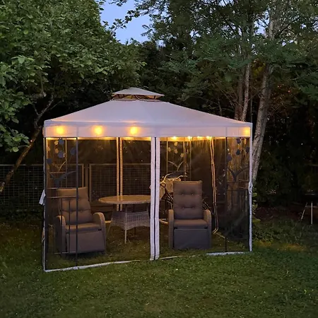 Mirror House Roosi 21 Pärnu