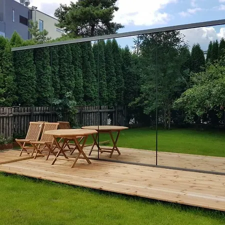 Mirror House Roosi 21 Пярну
