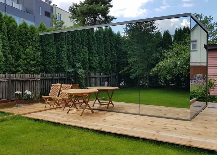 Mirror House Roosi 21 Pärnu